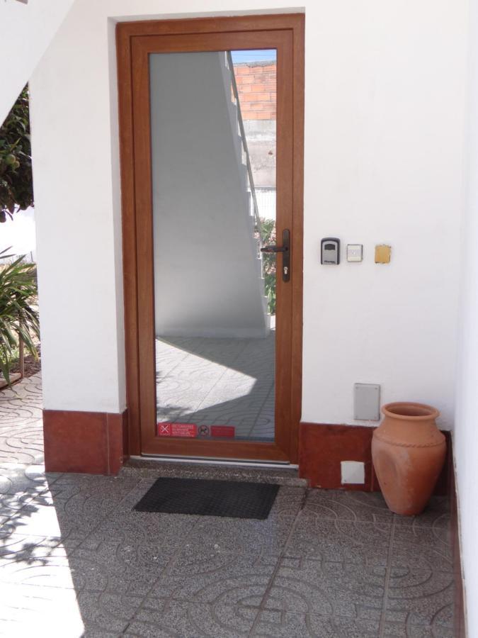 Ribeiro'S House Villa กาฟันญา ดา นาซาเร ภายนอก รูปภาพ